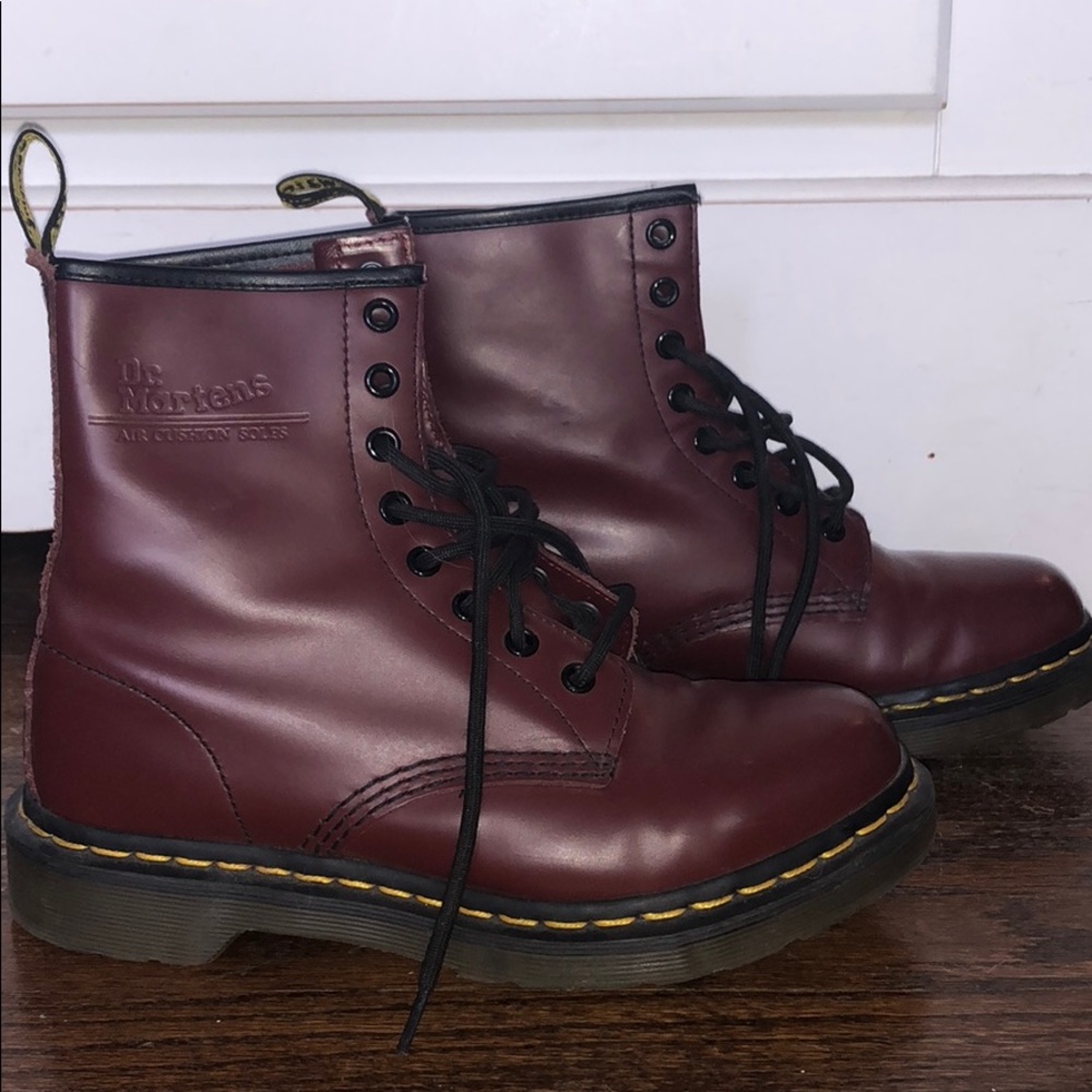 Burgundy Doc Martens— Like new